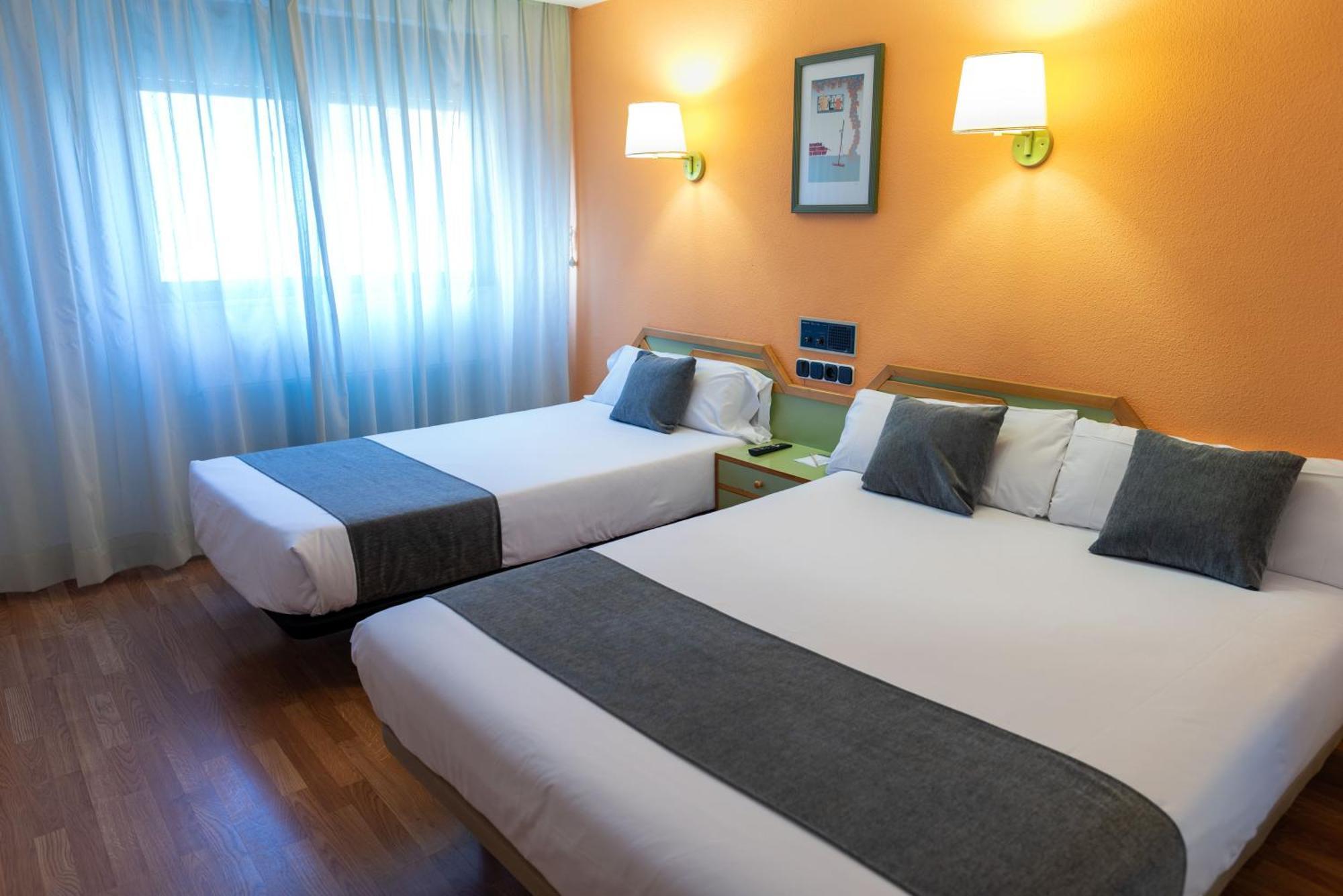 Hotel Alda Guijuelo Eksteriør billede