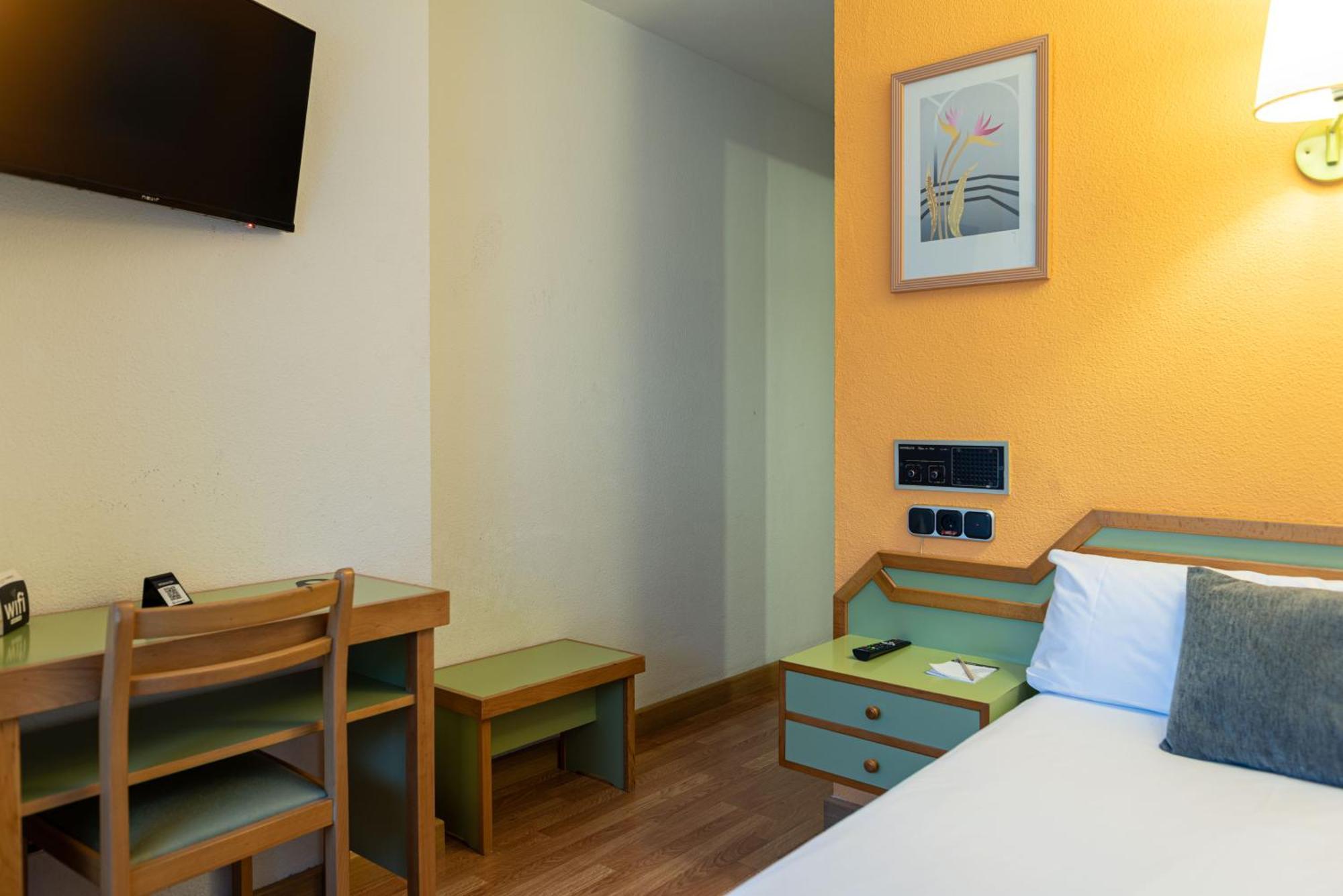 Hotel Alda Guijuelo Eksteriør billede