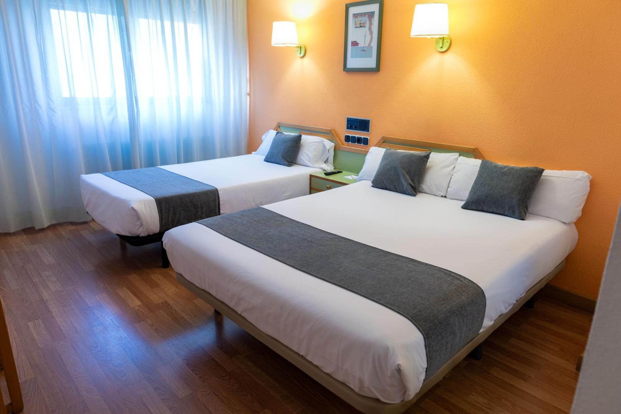 Hotel Alda Guijuelo Eksteriør billede