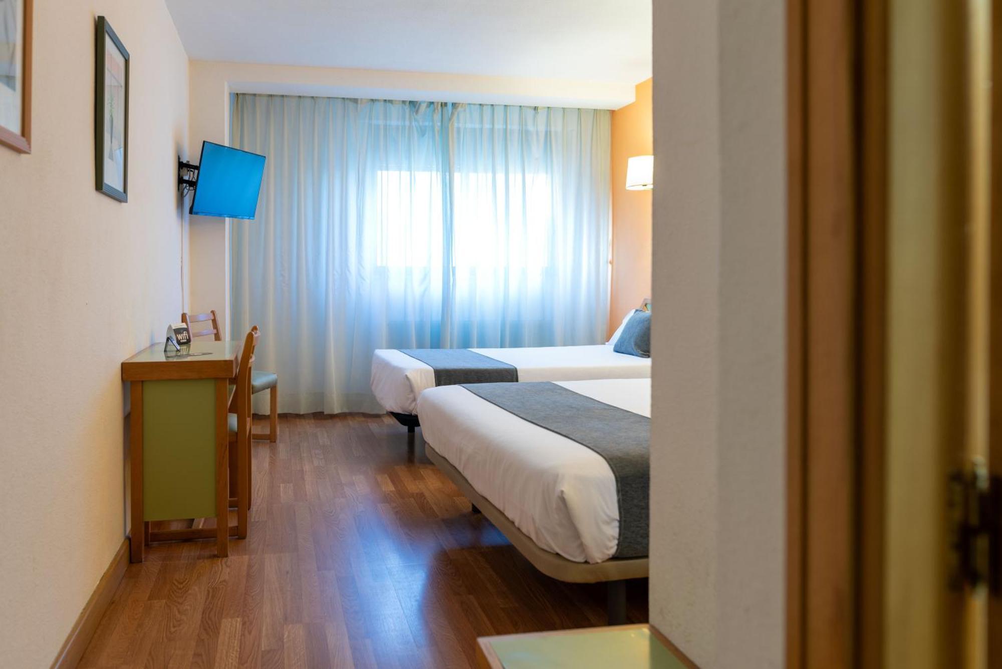 Hotel Alda Guijuelo Eksteriør billede