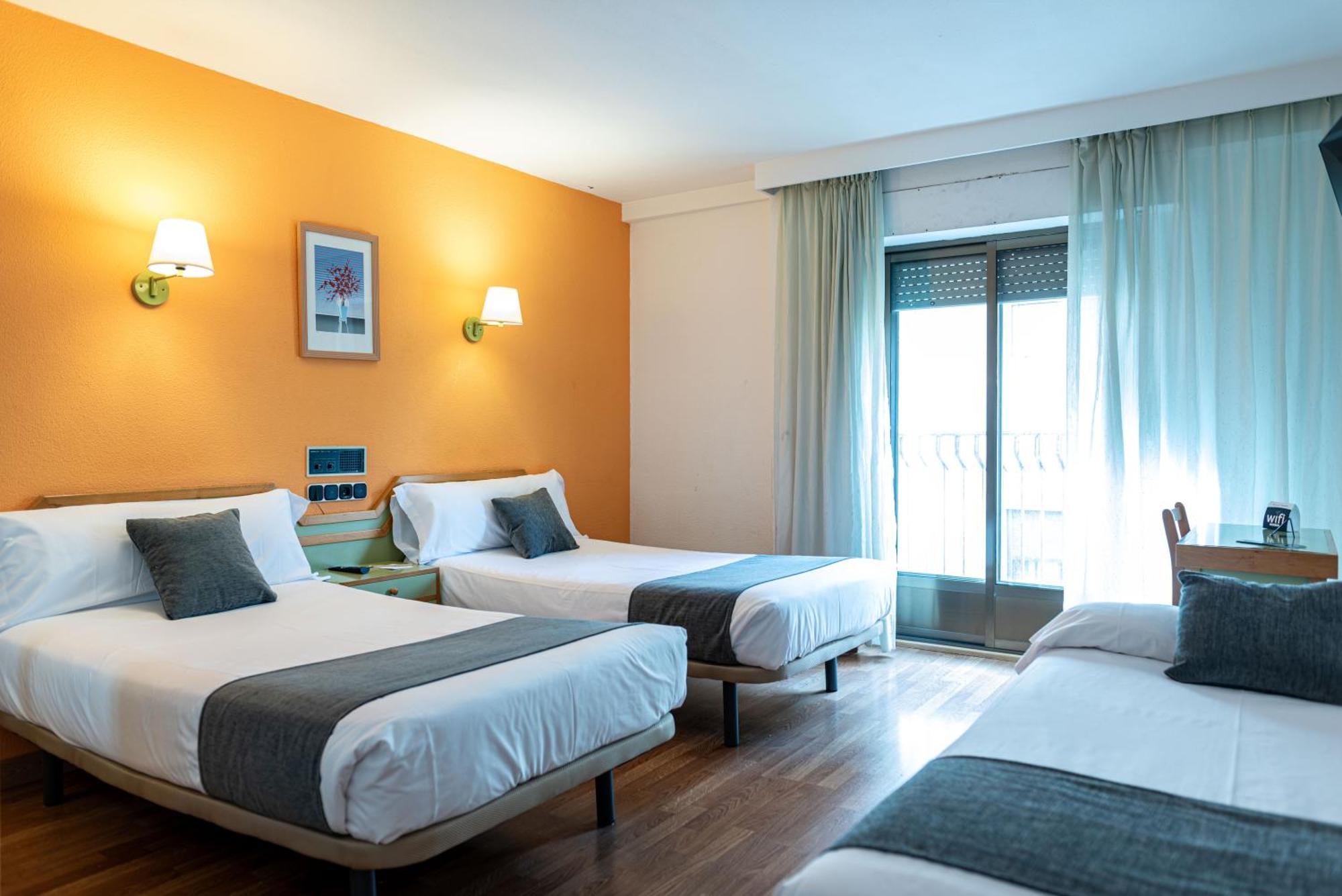Hotel Alda Guijuelo Eksteriør billede